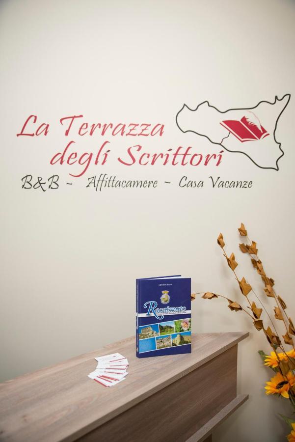 B&B La Terrazza Degli Scrittori Racalmuto ภายนอก รูปภาพ