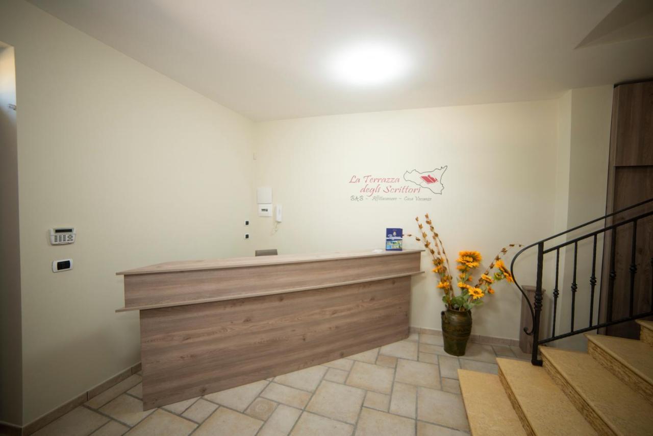 B&B La Terrazza Degli Scrittori Racalmuto ภายนอก รูปภาพ