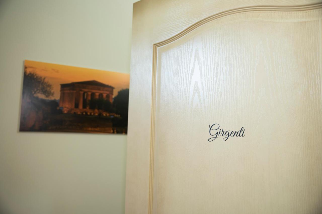 B&B La Terrazza Degli Scrittori Racalmuto ภายนอก รูปภาพ