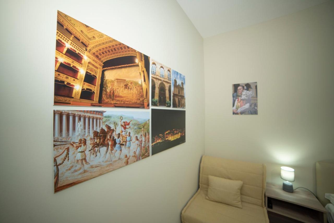 B&B La Terrazza Degli Scrittori Racalmuto ภายนอก รูปภาพ
